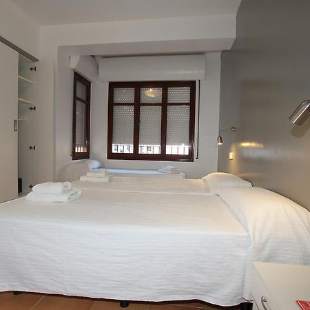 Hostal Ripoll Ibiza Extérieur photo