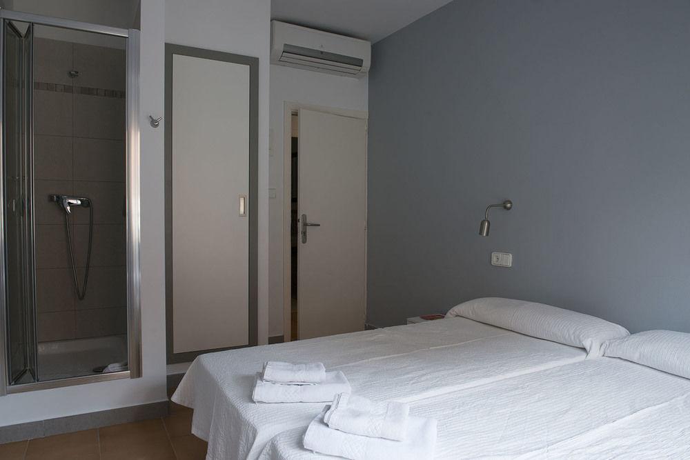 Hostal Ripoll Ibiza Extérieur photo