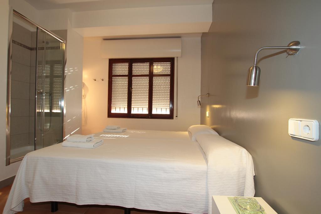 Hostal Ripoll Ibiza Extérieur photo